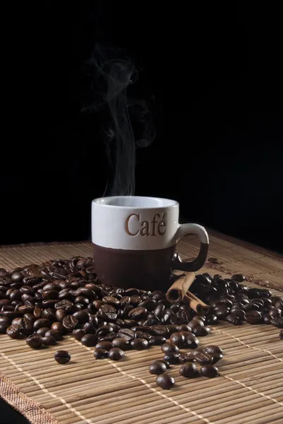 Αχνιστό καφέ — Φωτογραφία Αρχείου