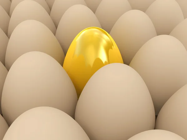 Osterüberraschung - goldenes Ei — Stockfoto