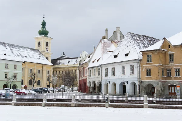 Eglise sur la place principale à Sibiu — Photo