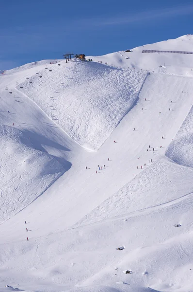 Ski slope in austrian alps — Stock Photo, Image