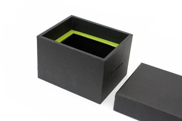 Черная открытая подарочная коробка — стоковое фото