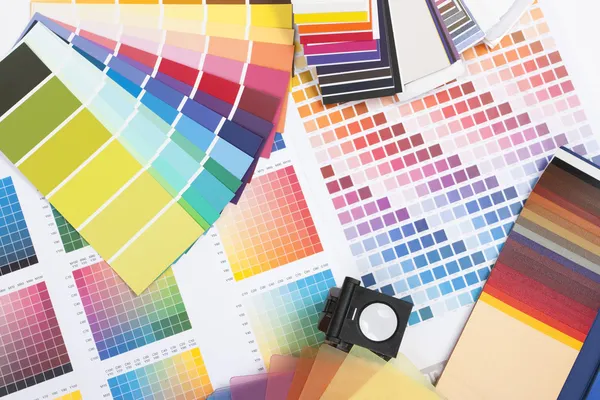 Spektrum Kolorów Próbek Używane Przez Grafik Malarz — Zdjęcie stockowe
