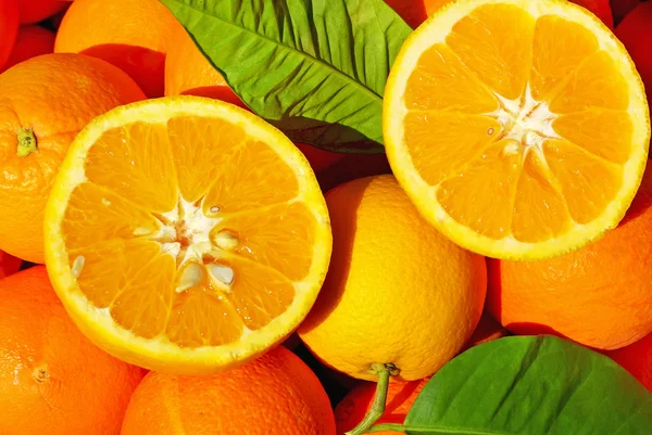 Arance Tagliate Fette Fondo Arancione — Foto Stock