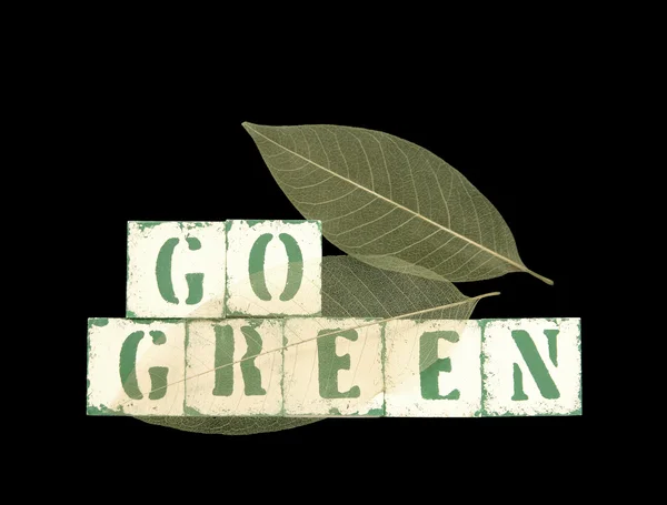 Go green with leaves — Stock Photo, Image