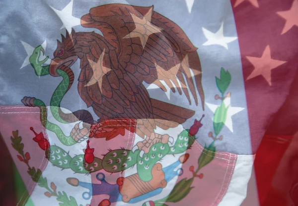 Mexiko och usa flaggor — Stockfoto