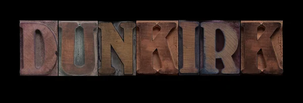Слово Дюнкерк Шрифтом Старий Високого Друку Деревини — стокове фото
