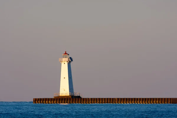 Sodus Bay Fyr Ontariosjön Kväll Ljus Vid Solnedgången — Stockfoto