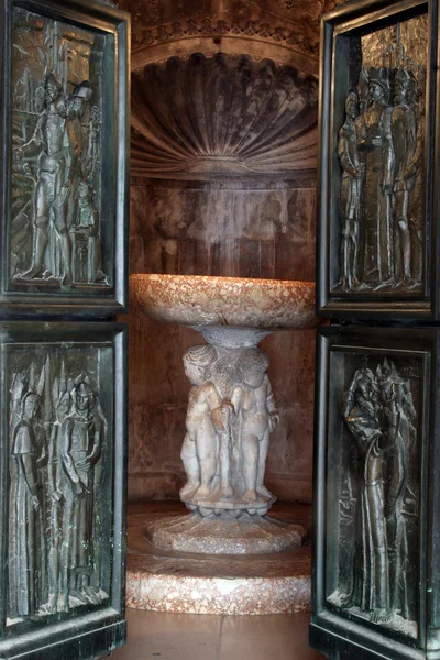 stock image Door of the Cathedral of St James. UNESCO World Heritage Site. - Sibenik, Croatia.