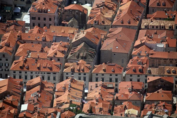 ドゥブロヴニクの赤い屋根 — ストック写真