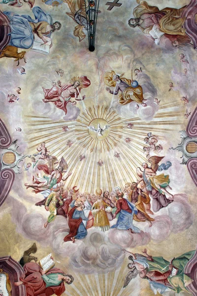 Heilige Dreifaltigkeit und alle Heiligen — Stockfoto