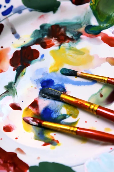 Watercolors, brushes and palette — Stock Photo, Image