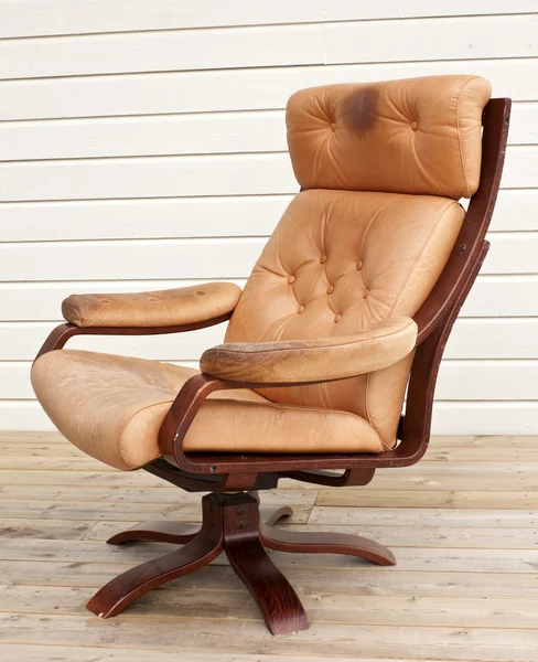 Old recliner — Stock Photo, Image