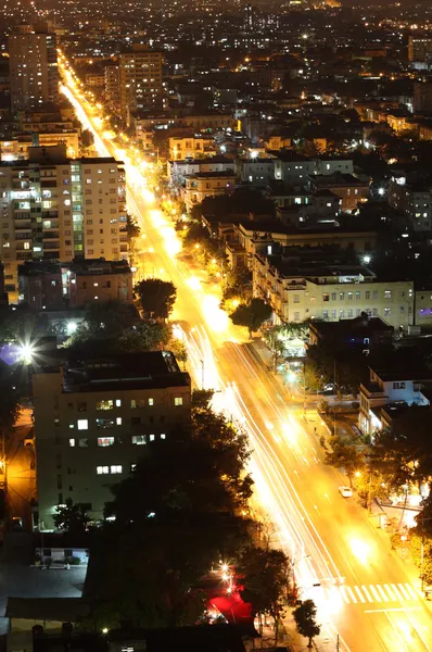 Vedado viertel in havana bei nacht, kuba — Stockfoto