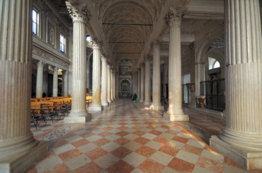 Duomo di Mantova