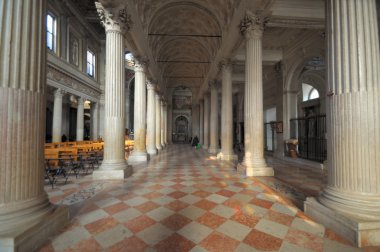 Duomo di Mantova clipart