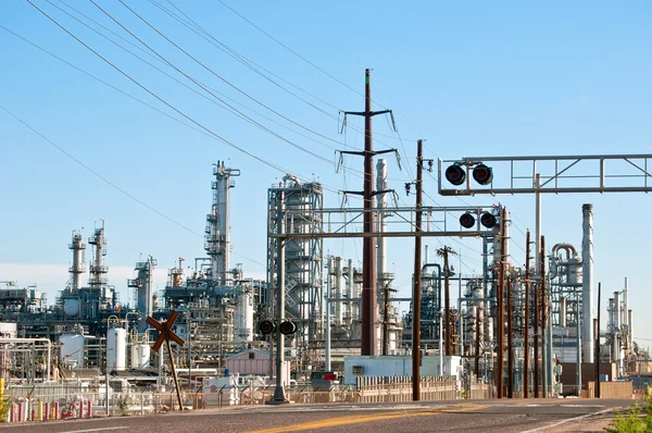 Нефтеперерабатывающий завод в Денвере, Колорадо, США — стоковое фото