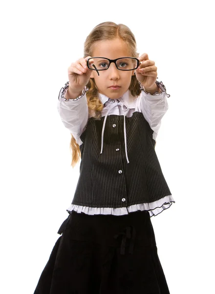 Retrato de uma jovem menina bonita com óculos — Fotografia de Stock