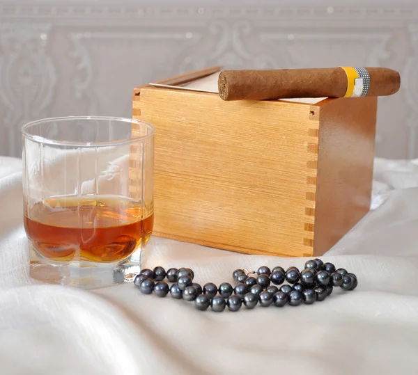 Cigarer Cognac Perler - Stock-foto