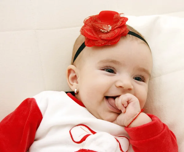 Mooie Gelukkig Babymeisje — Stockfoto