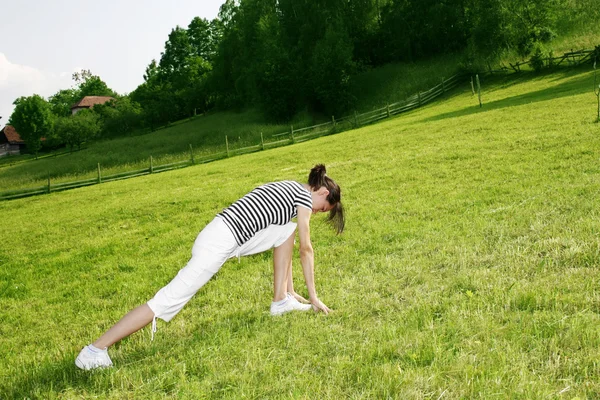 Active Woman Meadow — Stock Photo, Image