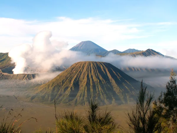 Vulkane Semeru Batok Und Bromo Tengger Caldera Java Indonesien — Stockfoto