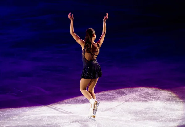 Ice skater — Stock Photo, Image
