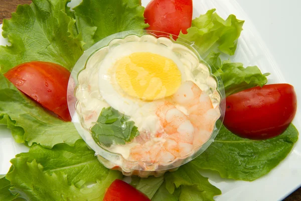 Aspic with shrimps and egg — Stock Photo, Image