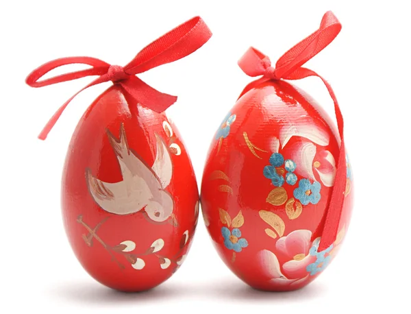 Twee Hand Beschilderde Pasen Eieren Geïsoleerd Witte Achtergrond — Stockfoto