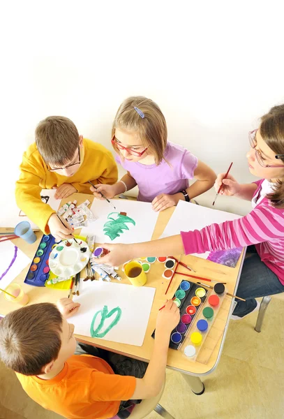 Pintura de crianças — Fotografia de Stock