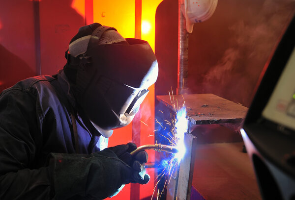 Welding with mig-mag method