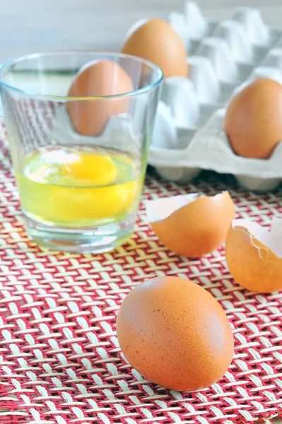 Αυγά Που Απομονώνονται Στούντιο — Φωτογραφία Αρχείου