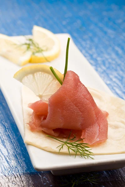 Ton balıklı sandviç meze — Stok fotoğraf
