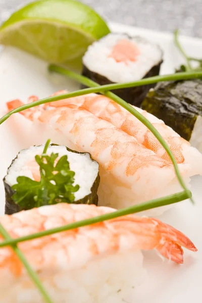 Sushi e sashimi — Foto Stock