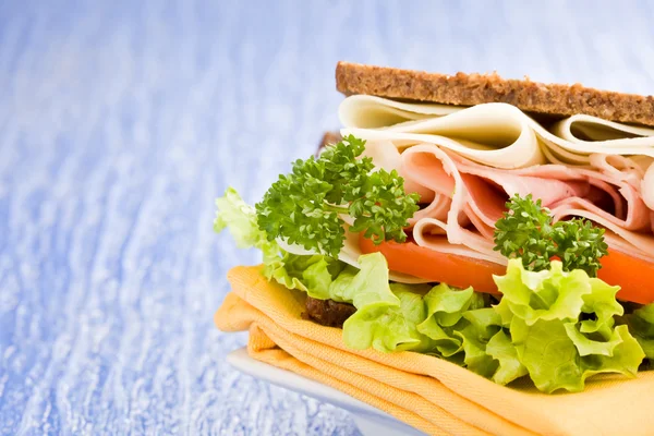 Sajt és sonka szendvics — Stock Fotó