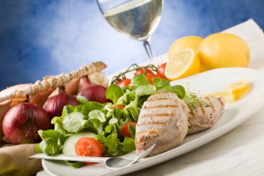 Grilled Tuna Steak with Salad clipart