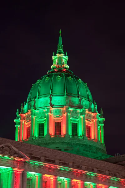 Рождественские Огни Освещающие Мэрию Сан Франциско — стоковое фото