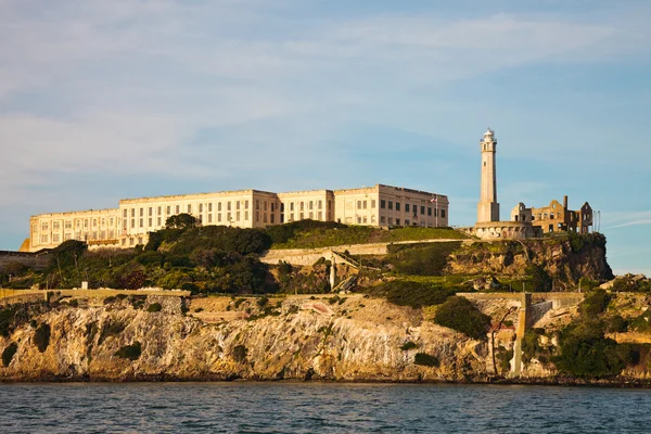 アルカトラズ刑務所と灯台 — ストック写真