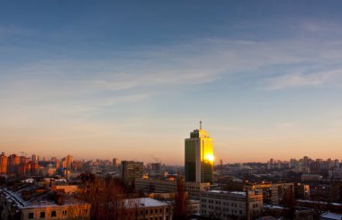 Kiev zonsondergang stadsgezichtKiev günbatımı cityscape