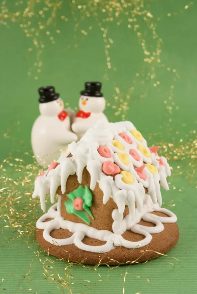 Traditional christmas gingerbread house — Stock Photo, Image