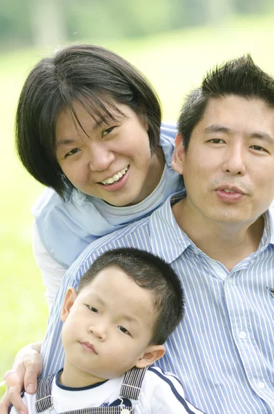 亚洲家庭 — 图库照片