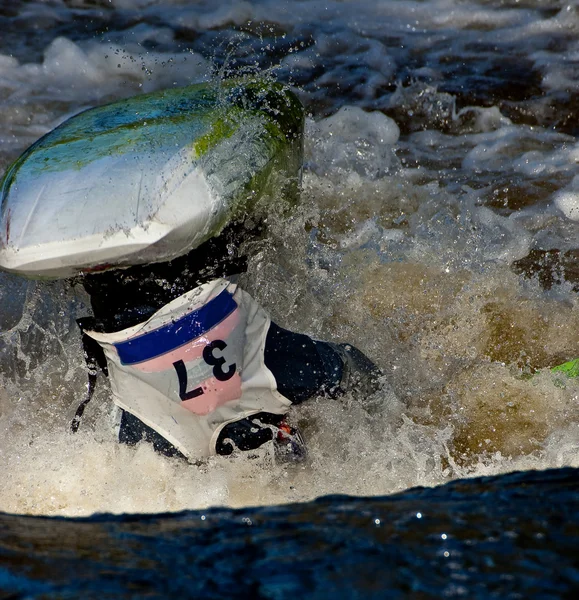 Freestyle na divokou vodu — Stock fotografie