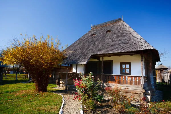 Traditional Romanian house - see the whole series — Stock Photo, Image