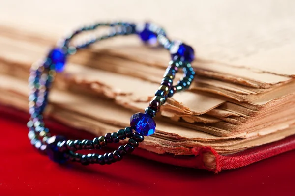 Krásné ručně vyráběné šperky — Stock fotografie