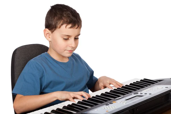 Fiú zongorázni — Stock Fotó