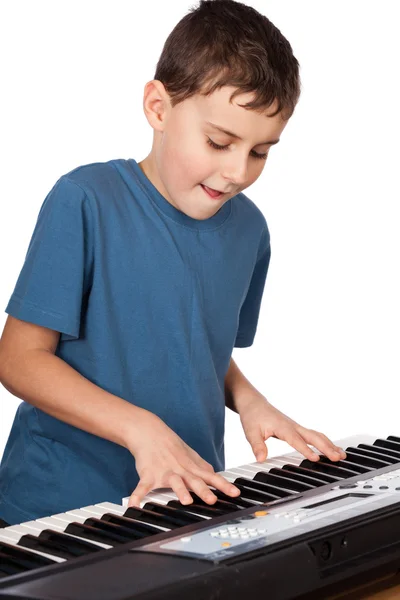 Garçon jouant du piano — Photo