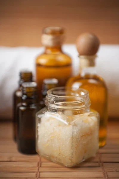 Raw Soap, Oils and Natural Peeling Cream — Stock Photo, Image