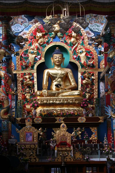 Statue Golden Temple Bailukuppe Kushalnagar Mysore District Karnataka India Asia — Stock Photo, Image