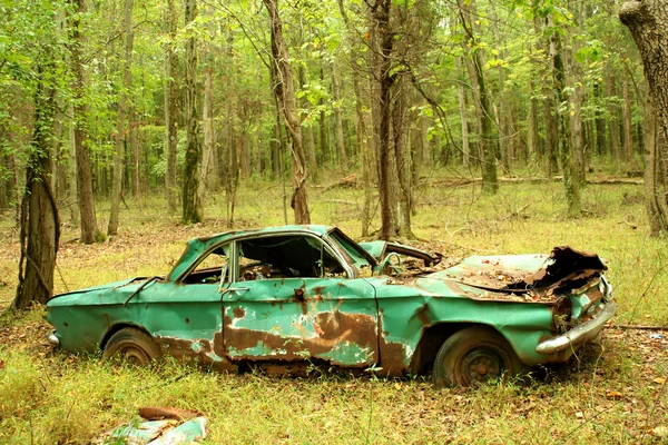 Voiture abandonnée — Photo