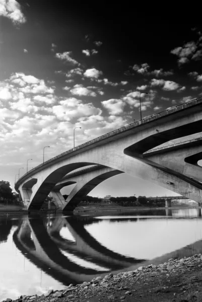Köprü mimarisi — Stok fotoğraf