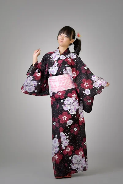 Boldog japán lány táncol — Stock Fotó